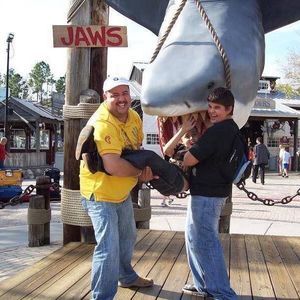 Meet your Posher, Moises